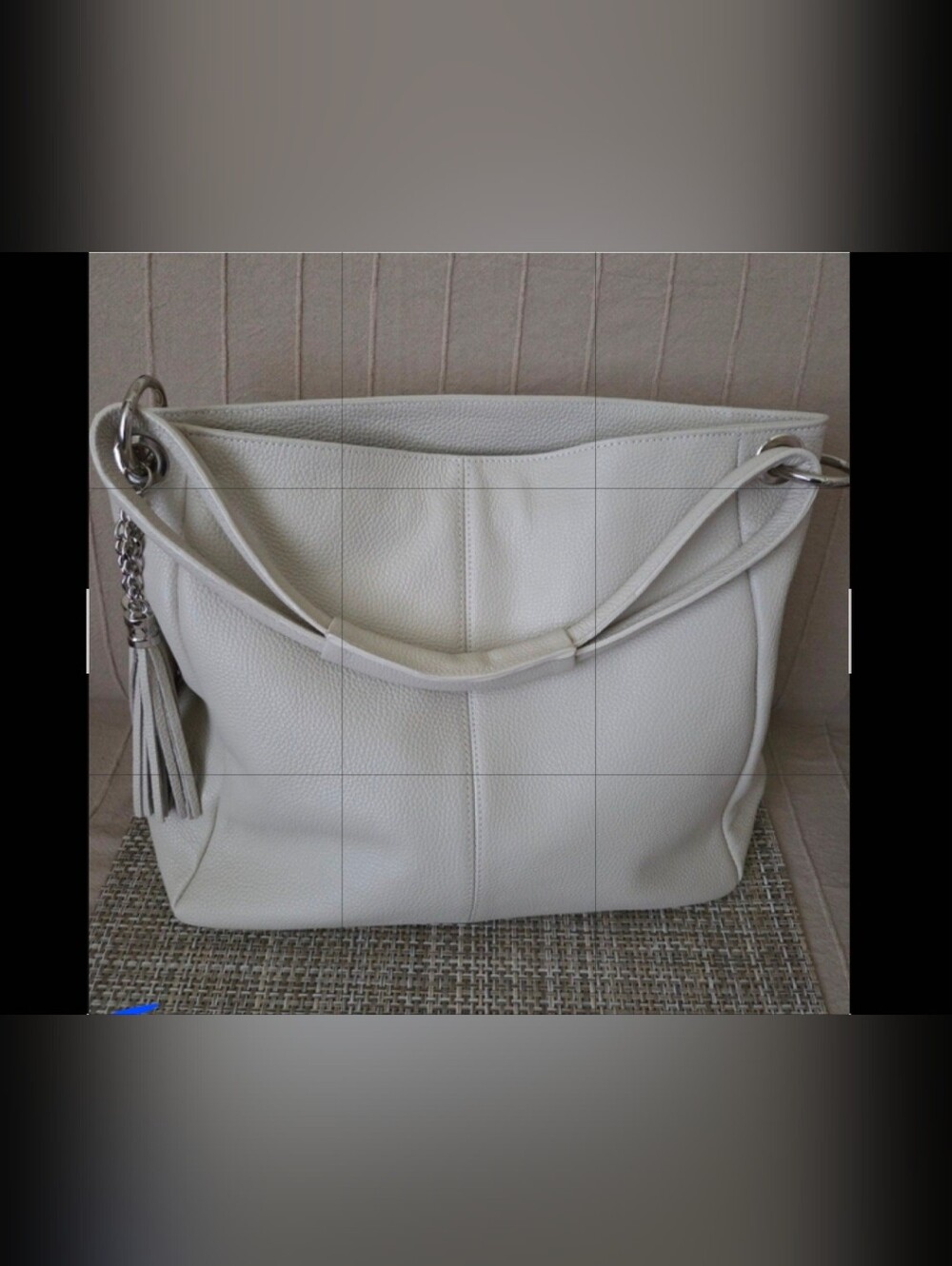 NEW MADE IN LITHUANIA OFF WHITE LEATHER TASSELS & POCKETS ZIPPER SHOULDER BAG